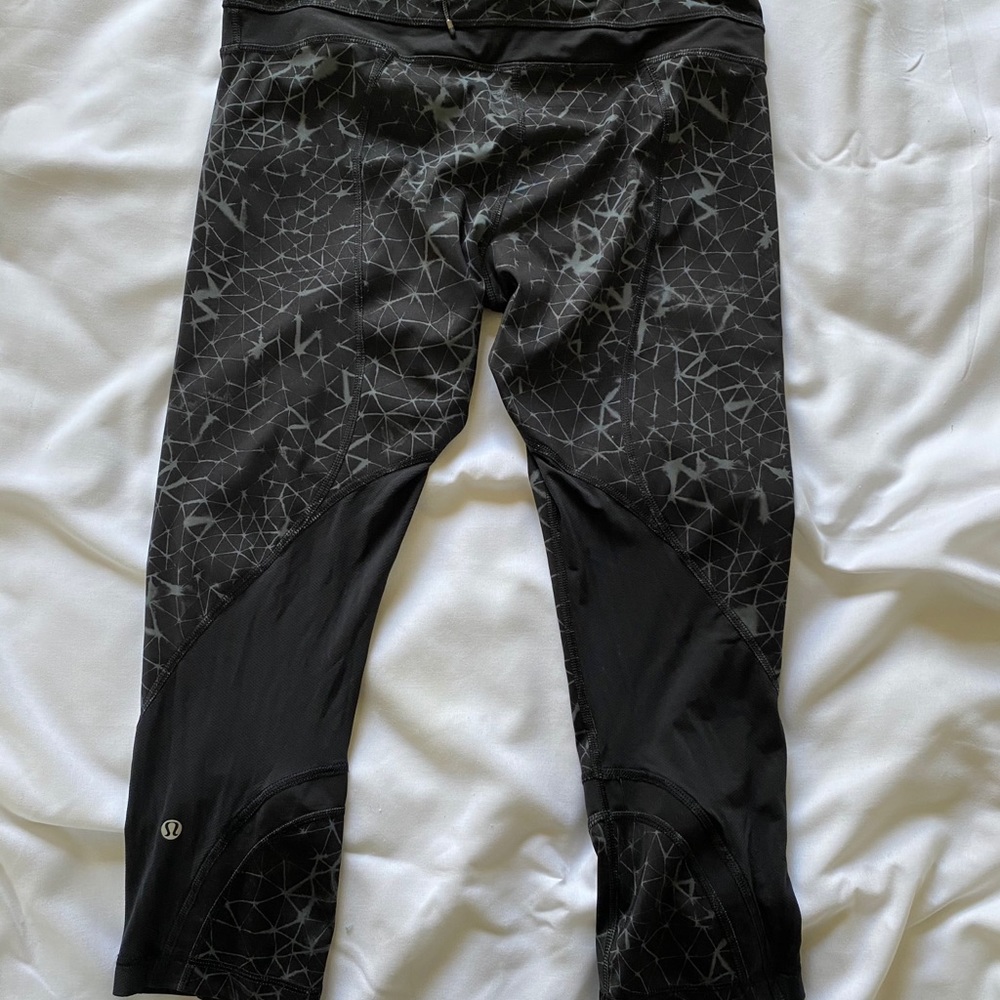 Lululemon legging size 8